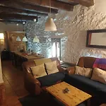 La Vieja Escuela *