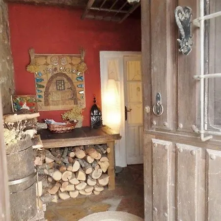 La Vieja Escuela Alpesi faház