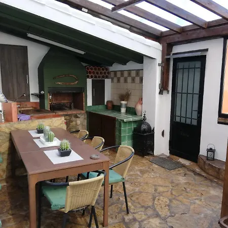 La Vieja Escuela * Fuentes de Rubielos