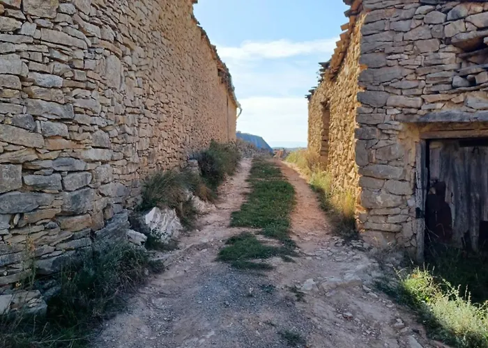 Alpstuga La Vieja Escuela Fuentes de Rubielos
